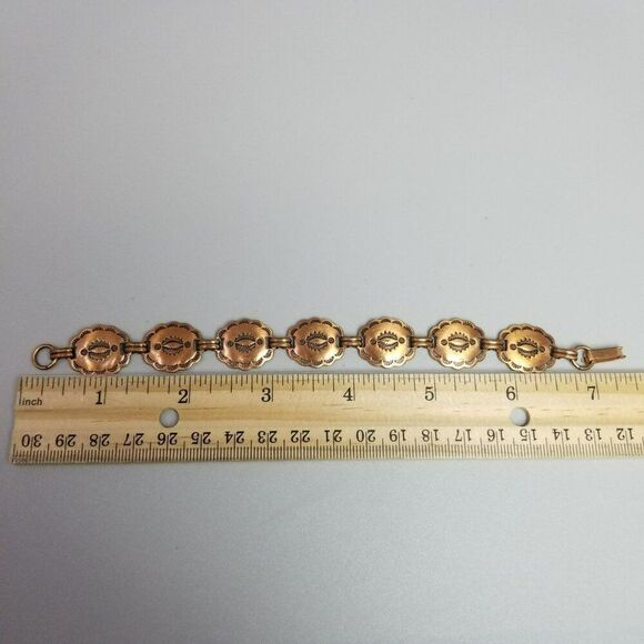 Vintage Copper Medallion Link Panel Bracelet, Hammered Stamp Design, 7 Inches - Picture 5 of 8